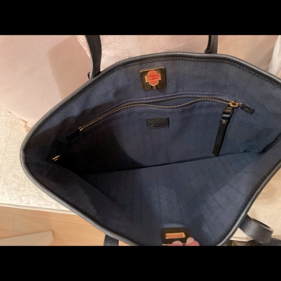 Authentic Louis Vuitton shopping tote - Picture 3 of 4